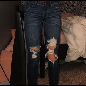 American Eagle Ripped Best Seller Jeans